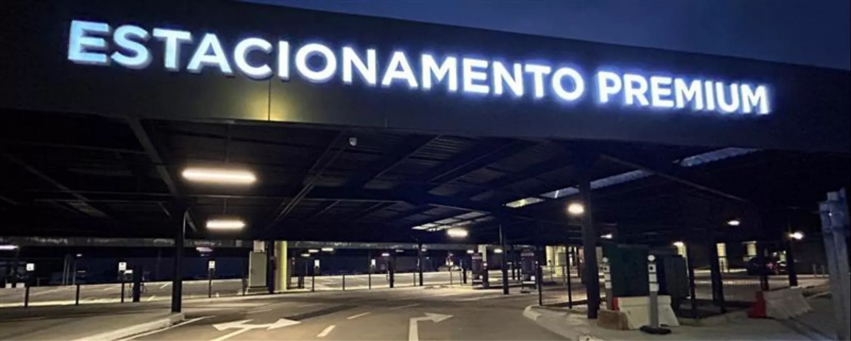 Floripa Airport finaliza obras do Estacionamento Premium e Terminal Intermodal Floripa Airport finaliza obras do Estacionamento Premium e Terminal Intermodal
